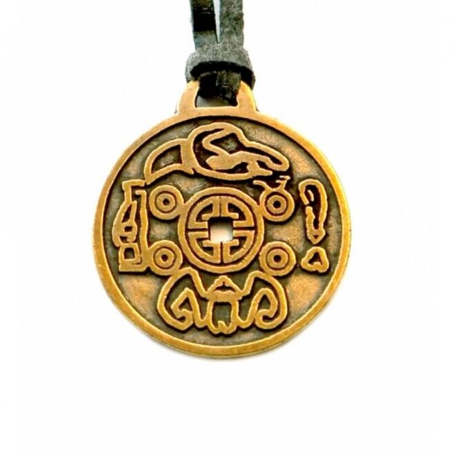 prednja strana amuleta za sreću